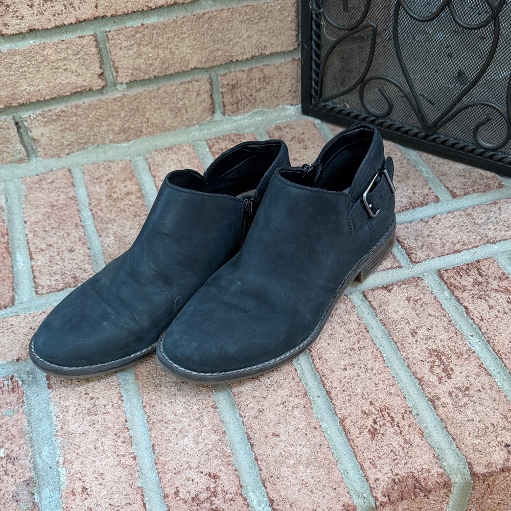 Clarks Black Ankle Booties, Size 8.5